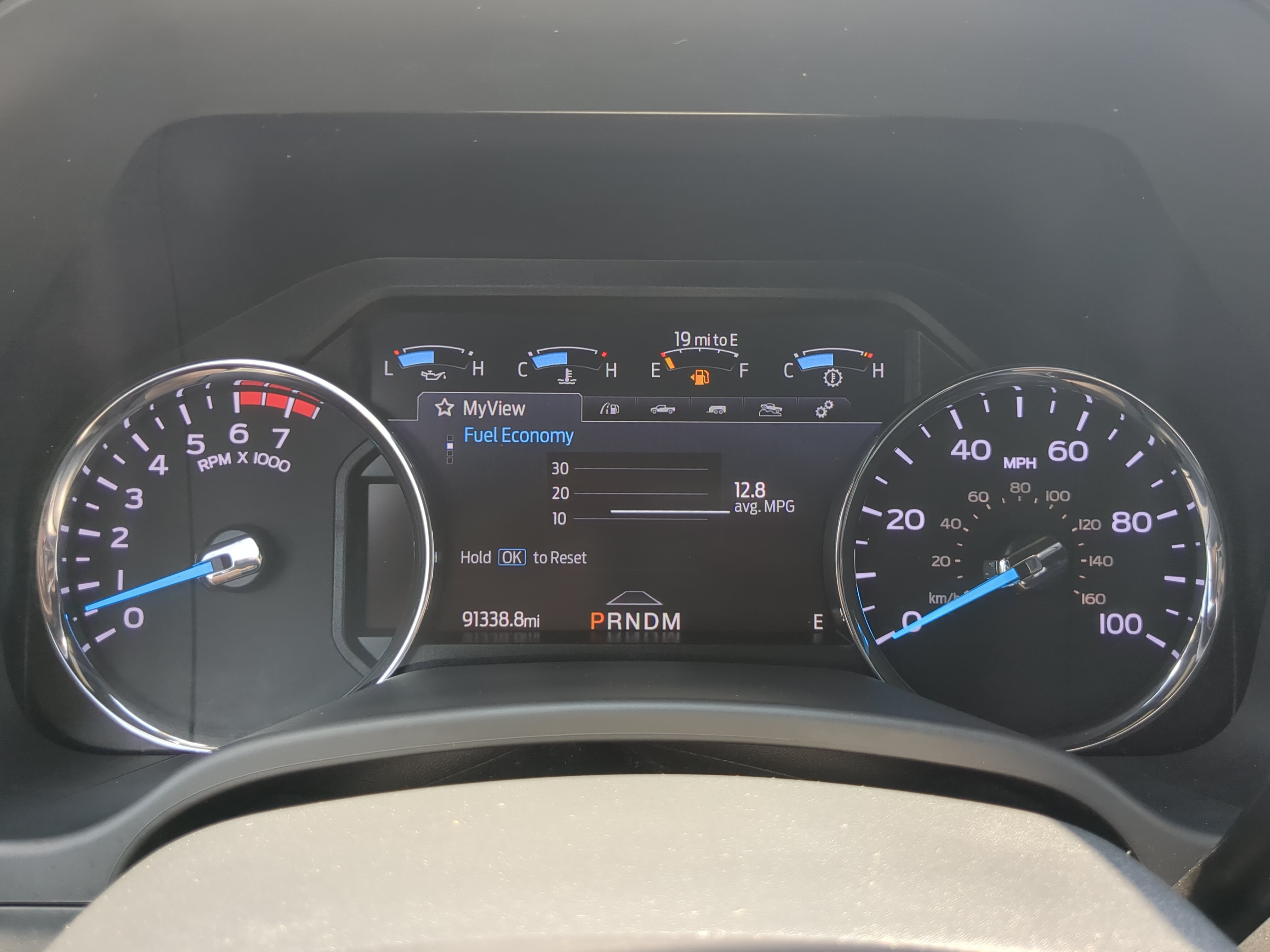 Certified 2022 Ford F250 Platinum w/ FX4 Off-Road Package AWD/4WD image 25