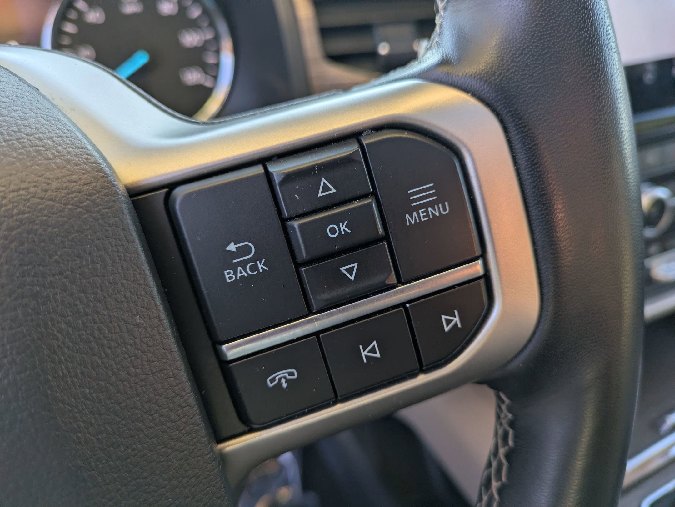 Certified 2024 Ford Expedition Limited image 17