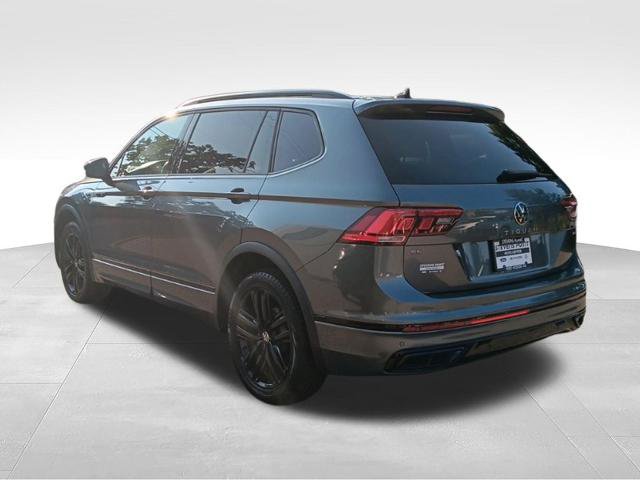 Used 2022 Volkswagen Tiguan SE R-Line AWD/4WD image 10