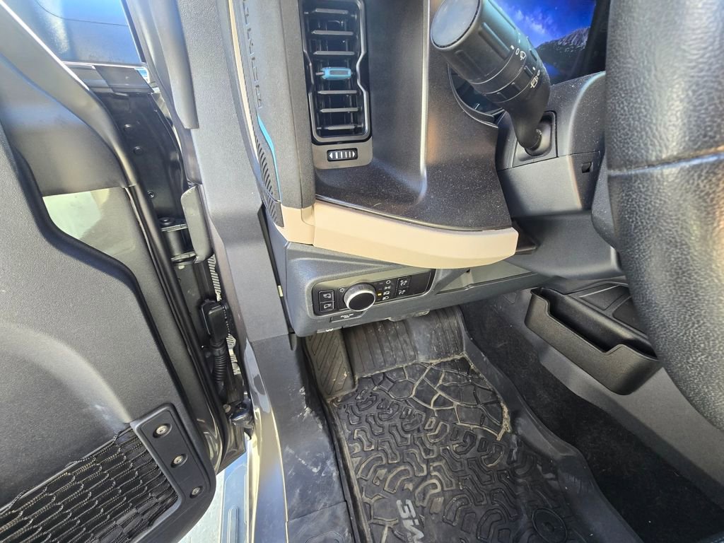 Certified 2023 Ford Bronco Wildtrak image 12