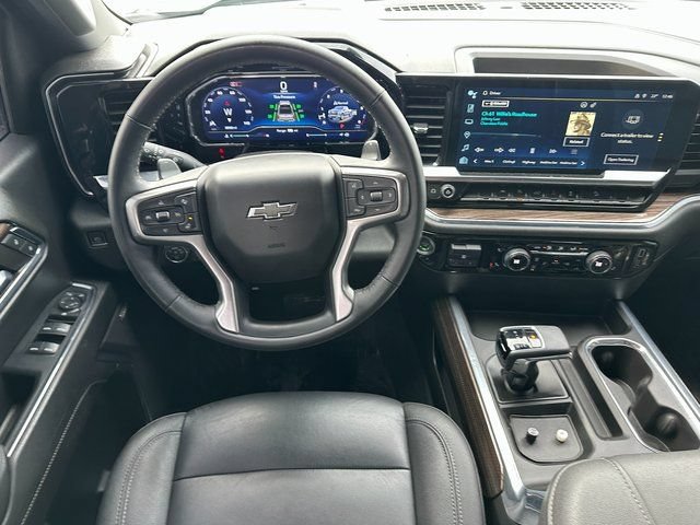 Used 2024 Chevrolet Silverado 1500 RST AWD/4WD image 10
