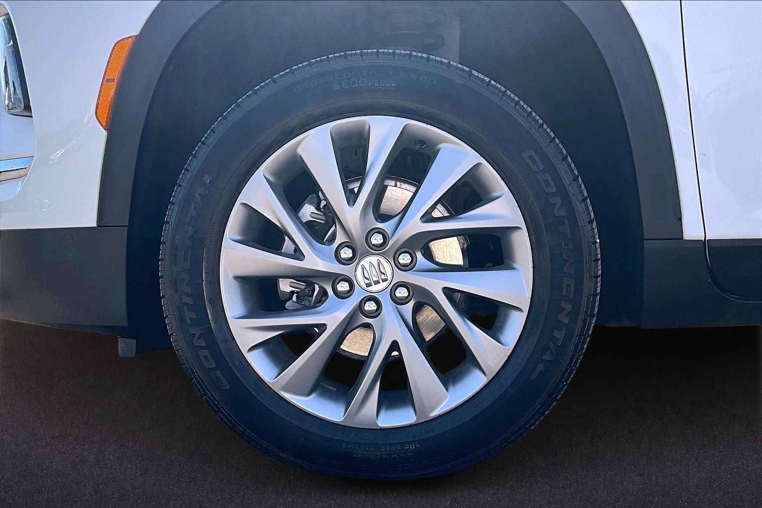 Used 2026 Buick Enclave Preferred AWD/4WD image 9