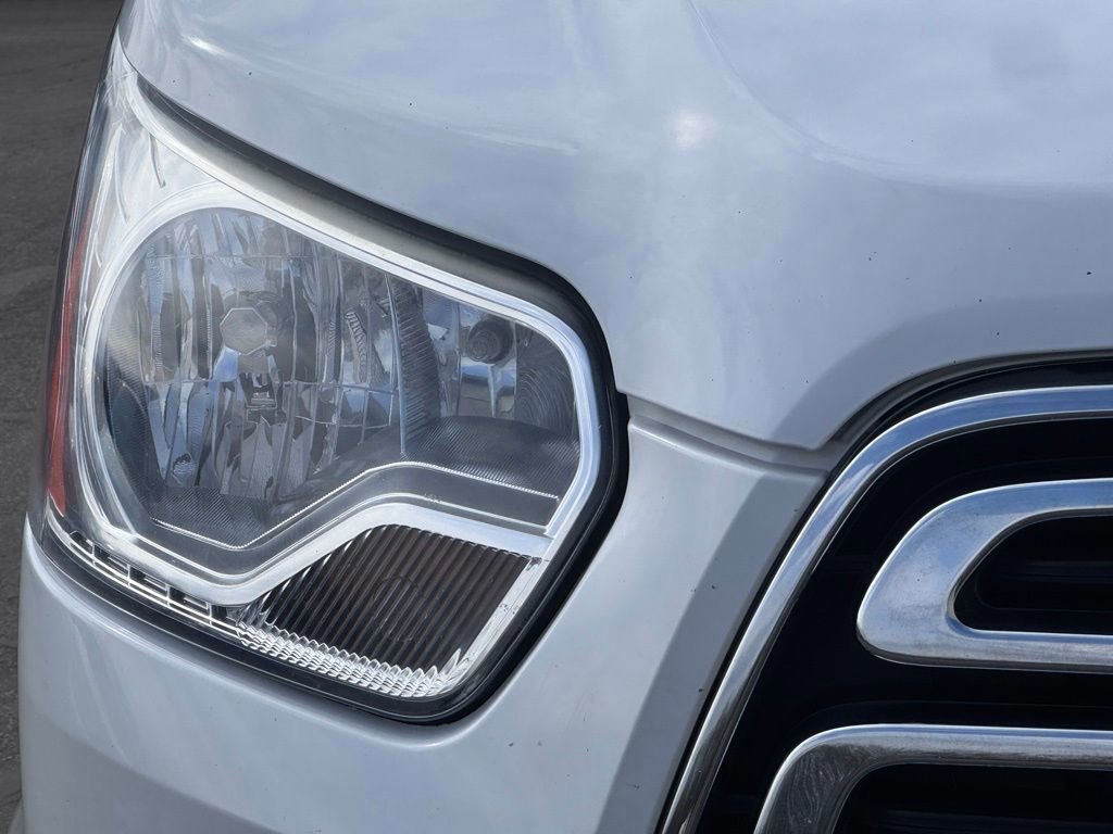 Certified 2019 Ford Transit 150 XLT image 10