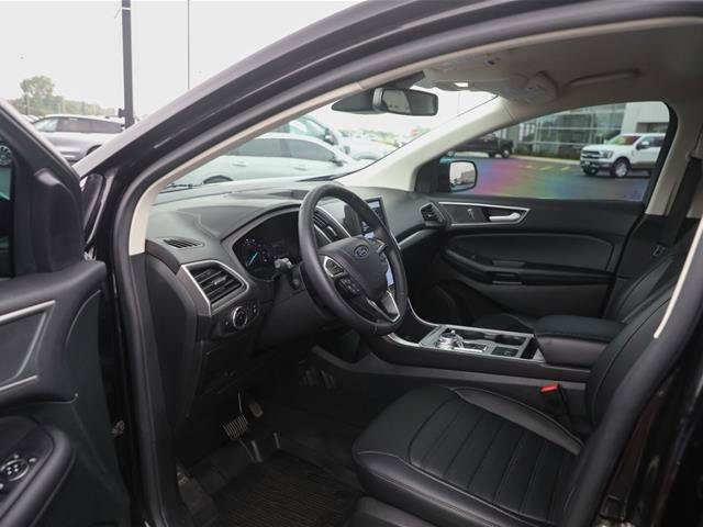 Certified 2024 Ford Edge SEL w/ Convenience Package AWD/4WD image 18