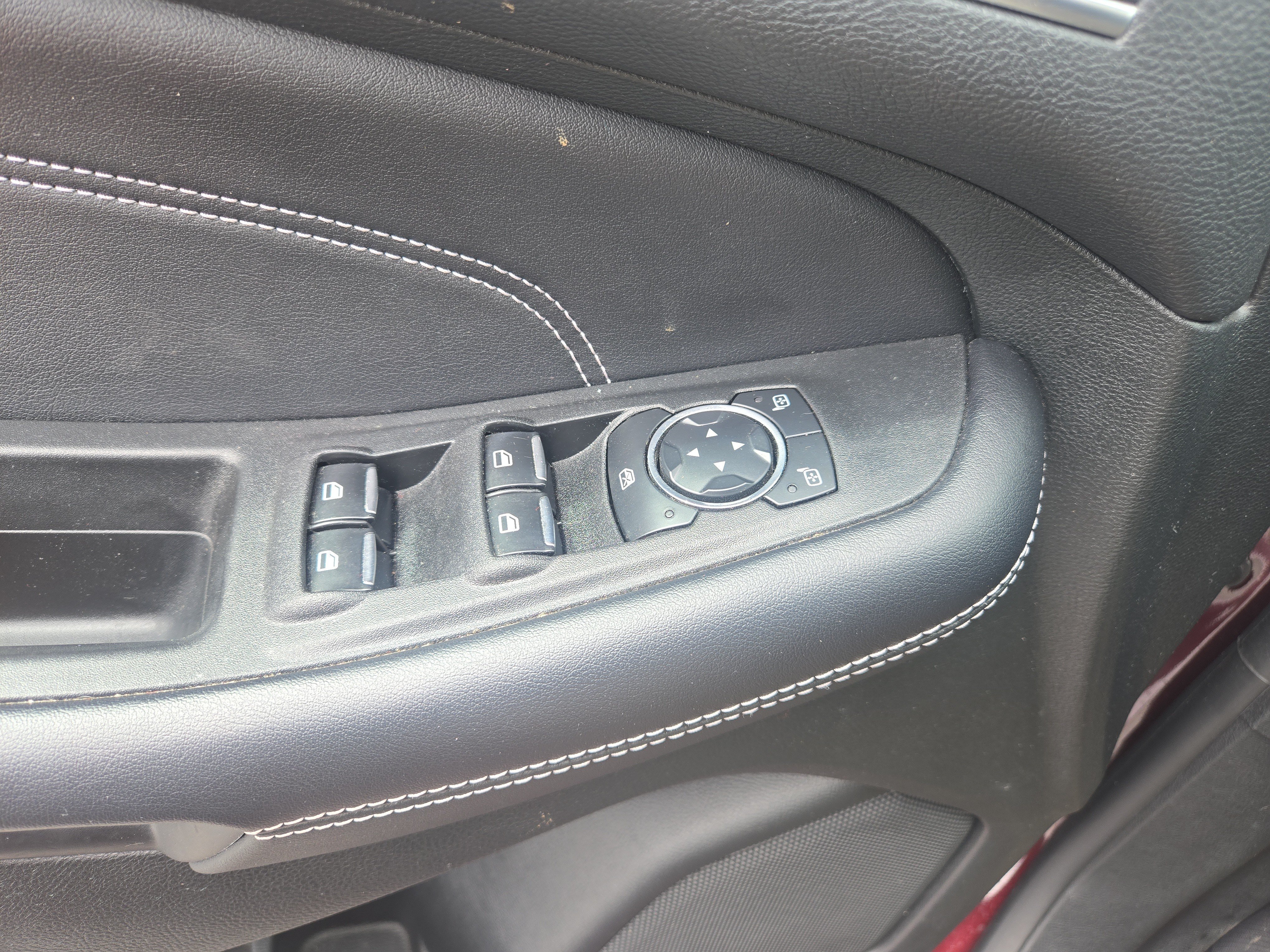 Certified 2023 Ford Edge Titanium AWD/4WD image 22