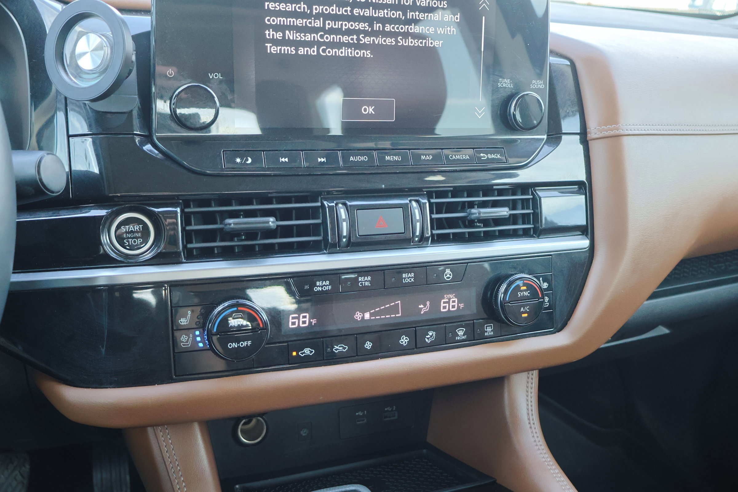 Used 2022 Nissan Pathfinder Platinum w/ Cargo Package image 25