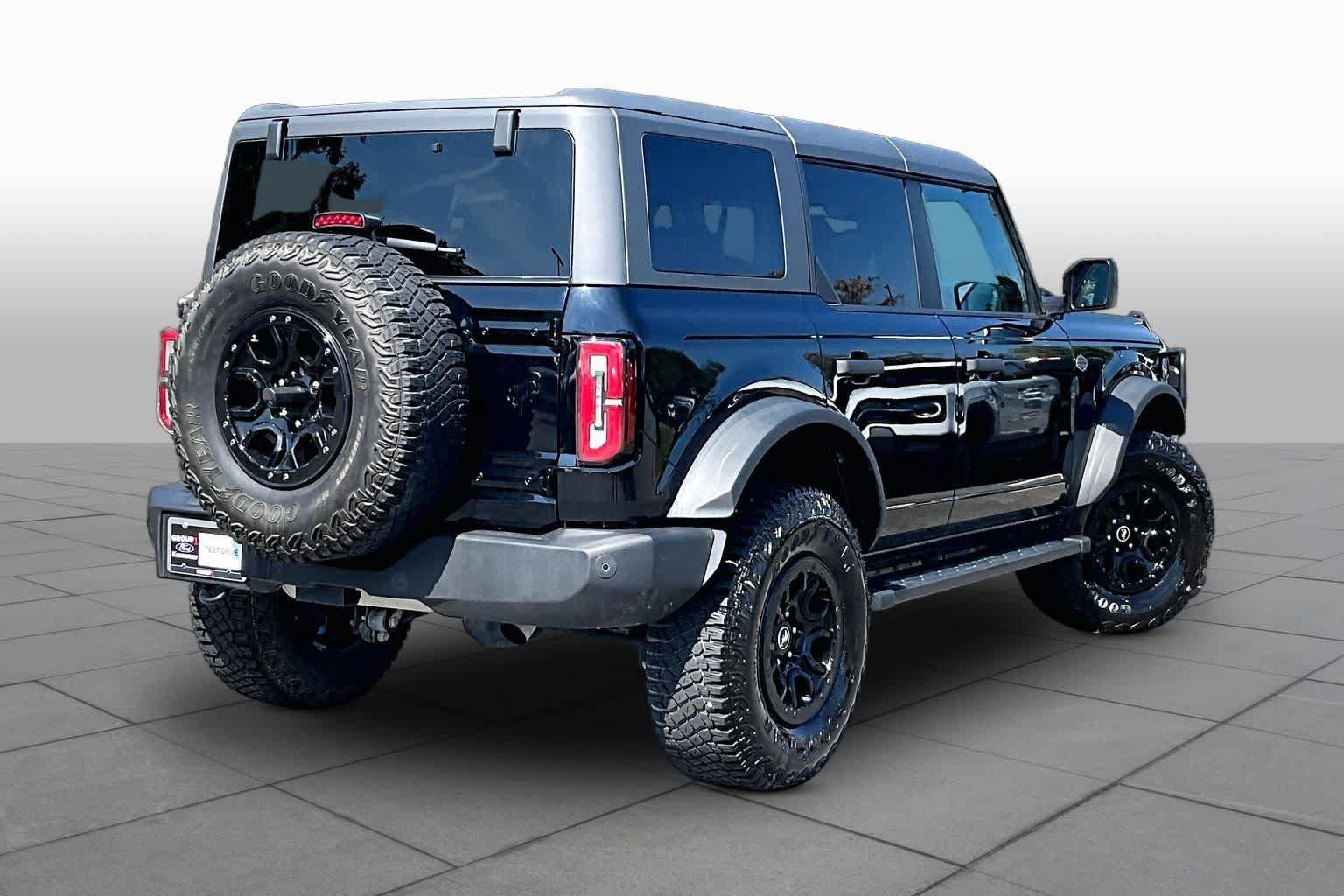 Certified 2024 Ford Bronco Wildtrak AWD/4WD image 13