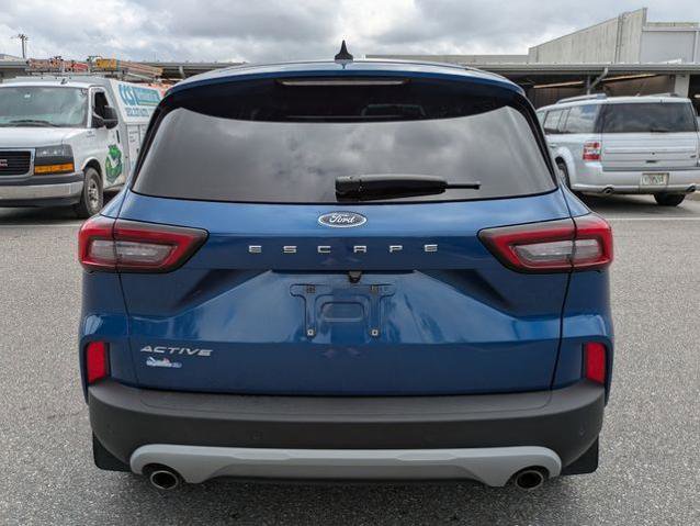 Certified 2023 Ford Escape Active w/ Tech Pack #2 FWD image 4