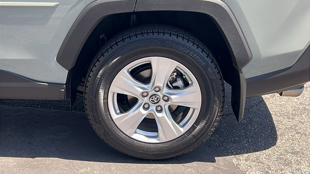 Used 2019 Toyota RAV4 XLE w/ All Weather Liner Package image 7