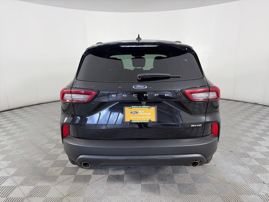 Certified 2025 Ford Escape ST-Line Select AWD/4WD image 6