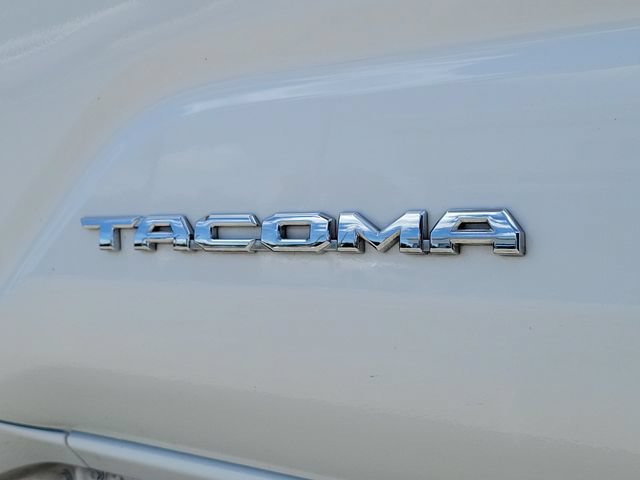 Used 2024 Toyota Tacoma SR5 RWD image 8