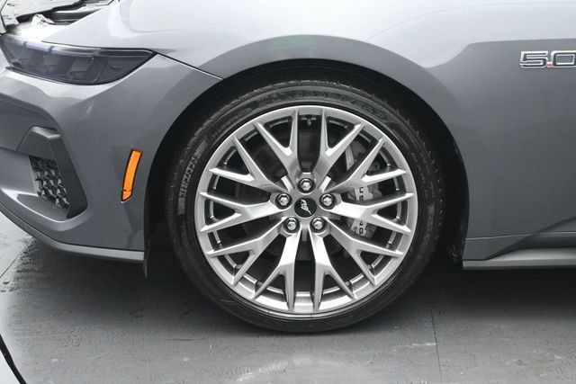 Certified 2025 Ford Mustang GT Premium RWD image 31