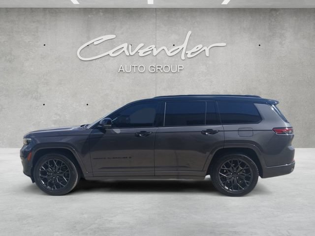 Used 2023 Jeep Grand Cherokee L Summit w/ Advanced Protech Group IV AWD/4WD image 14