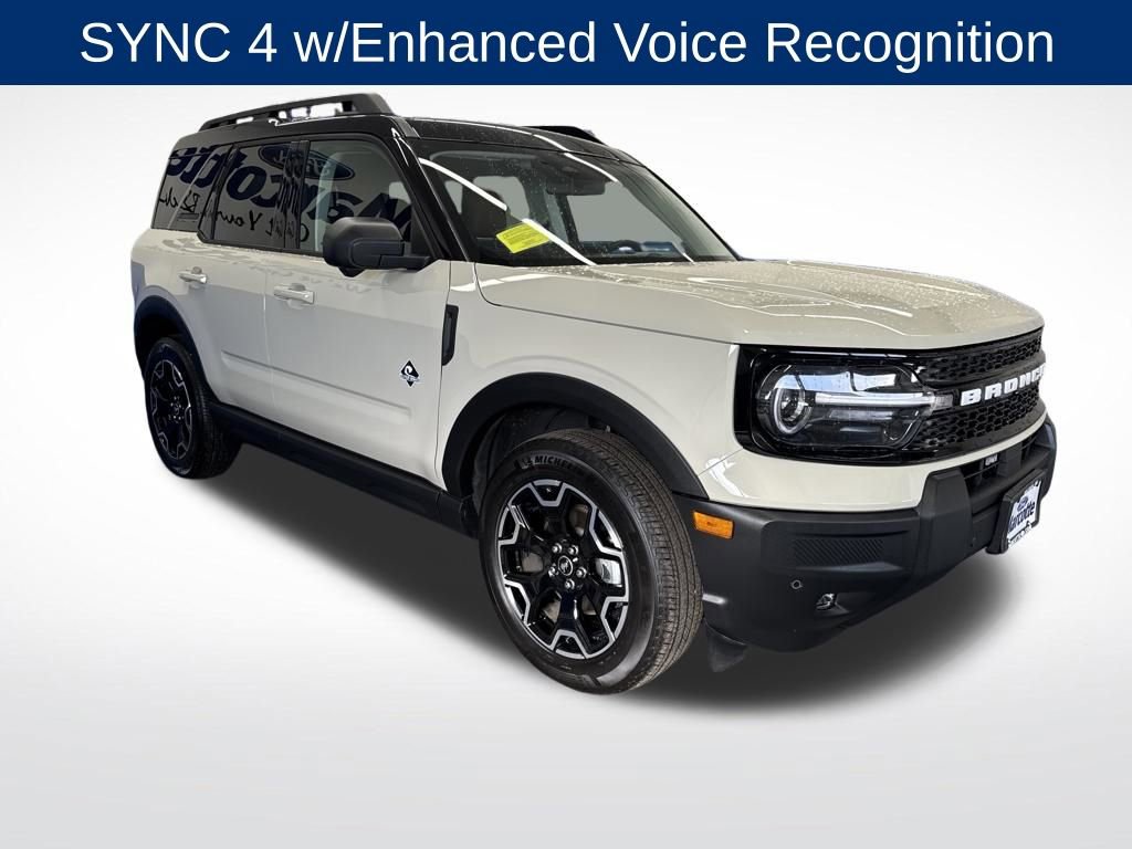 Certified 2025 Ford Bronco Sport Outer Banks w/ Outer Banks Tech Package+ AWD/4WD image 8
