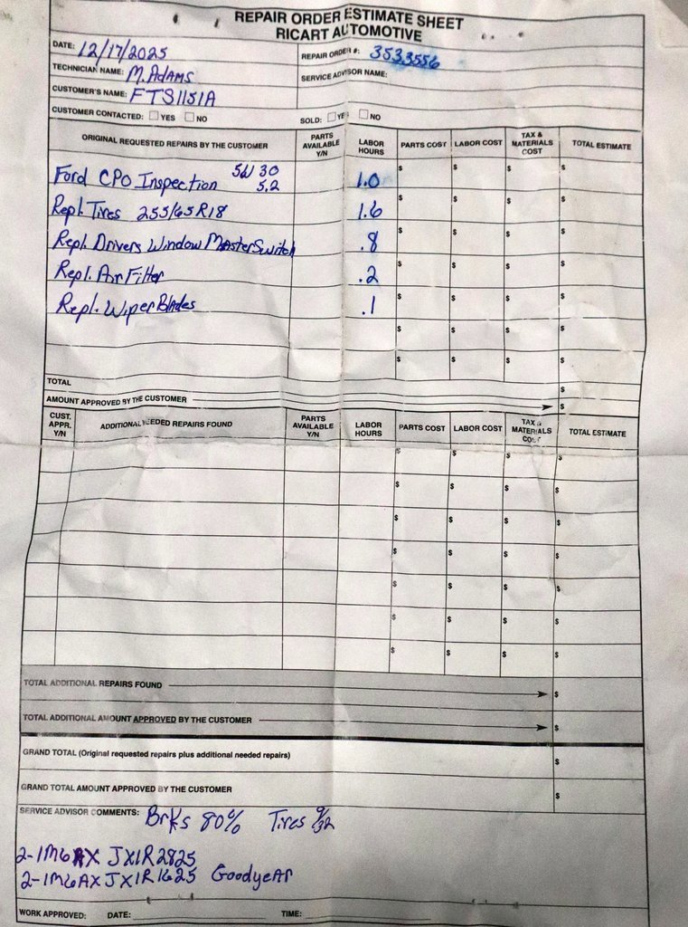 Certified 2022 Ford Explorer XLT image 12