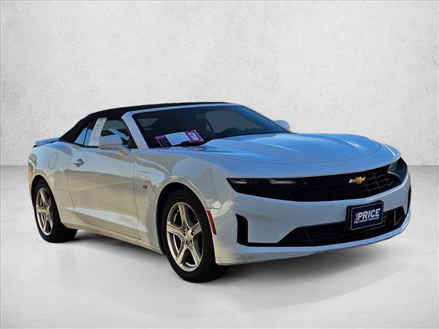 Used 2020 Chevrolet Camaro LT RWD image 3