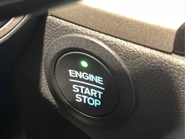 Certified 2022 Ford Escape SE w/ SE Sport Appearance Package AWD/4WD image 15