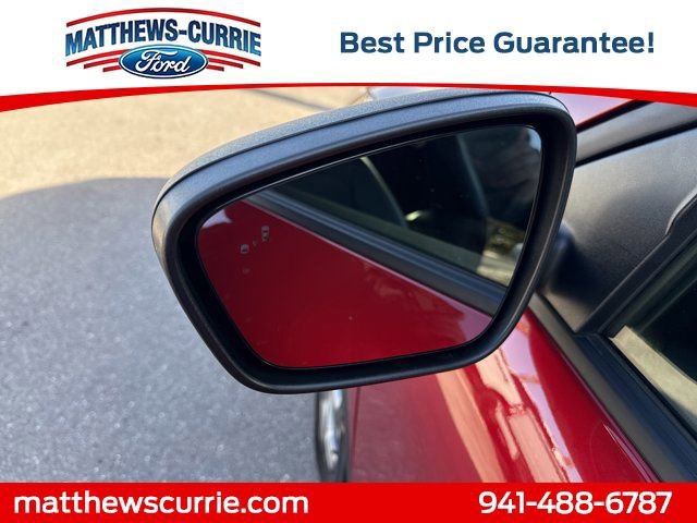 Certified 2025 Ford Escape ST-Line image 8