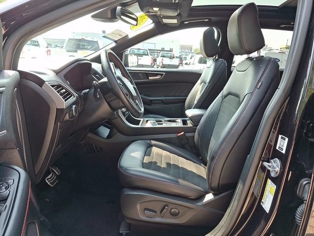 Certified 2024 Ford Edge ST-Line AWD/4WD image 16