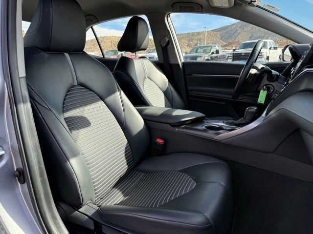 Used 2024 Toyota Camry SE image 15