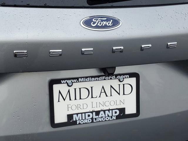 Certified 2023 Ford Escape Active w/ Tech Pack #2 image 9