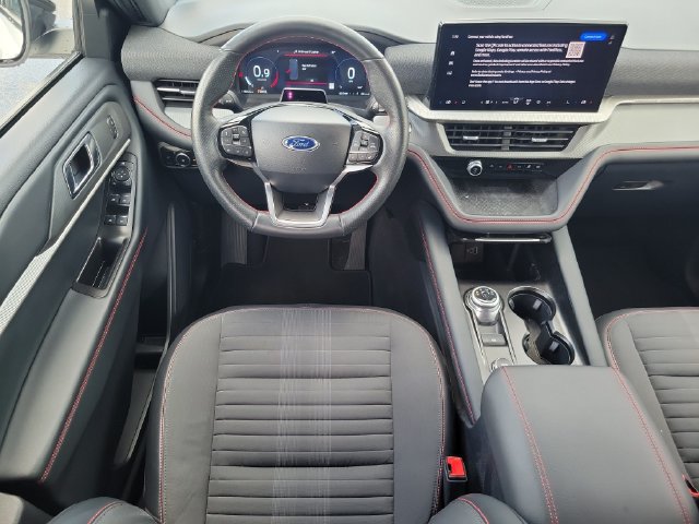 Certified 2025 Ford Explorer ST-Line RWD image 13