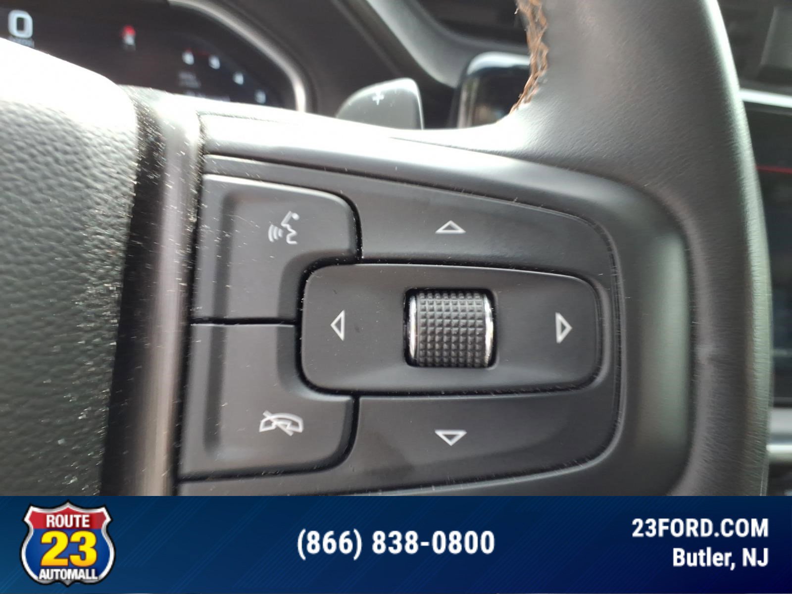 Used 2023 GMC Sierra 1500 AT4 w/ AT4 Premium Package AWD/4WD image 24