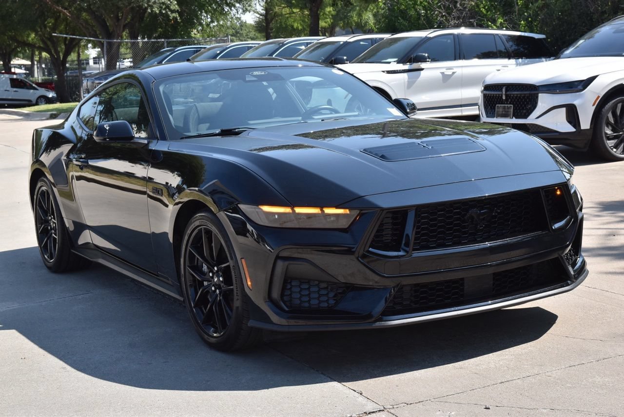Certified 2025 Ford Mustang GT w/ Mustang Nite Pony Package RWD image 4