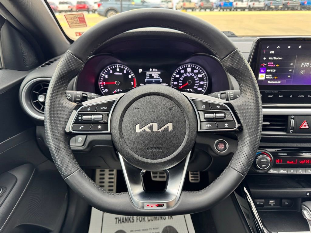 Used 2023 Kia Forte GT-Line w/ GT-Line Premium Package image 12