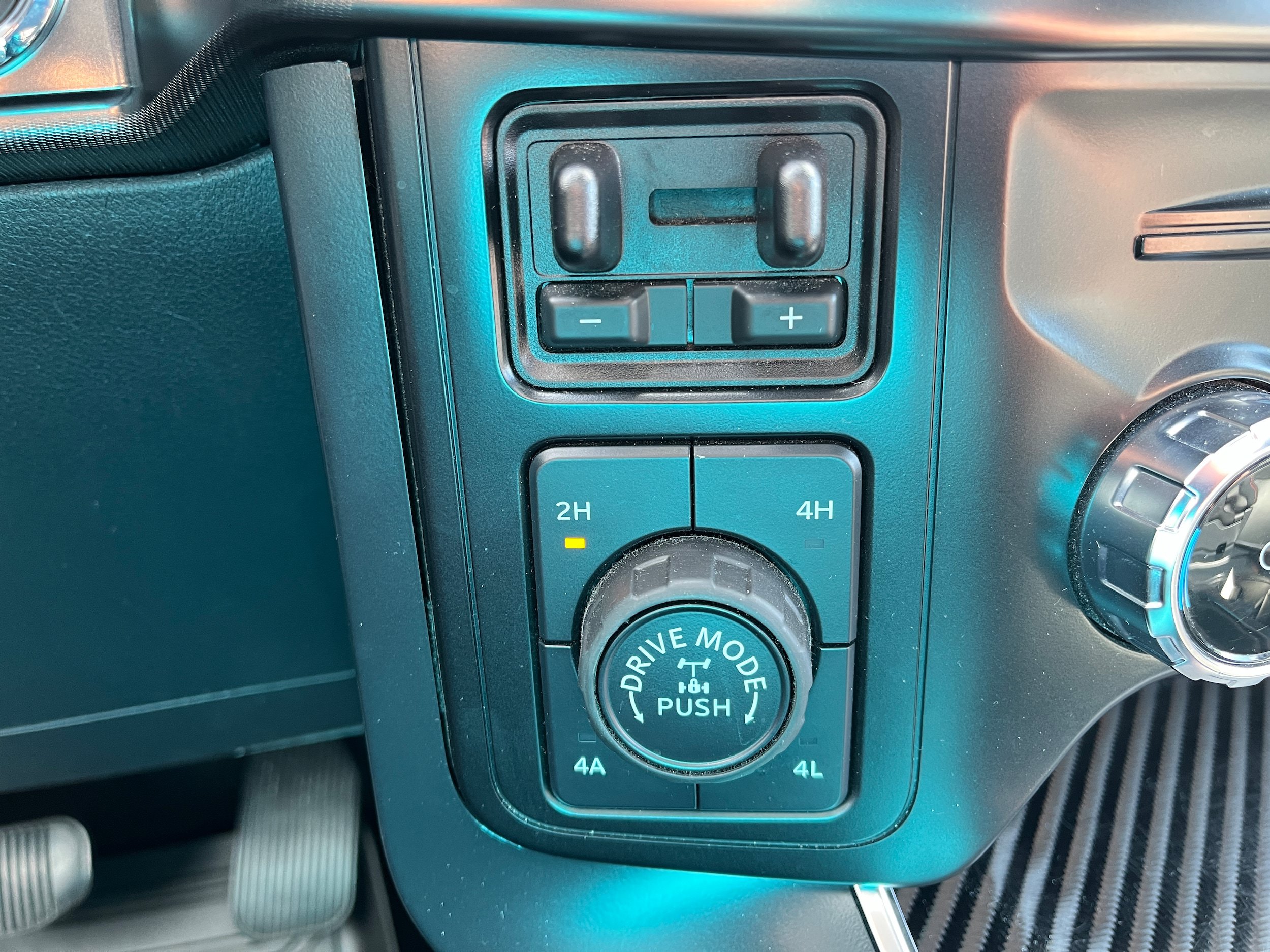 Certified 2024 Ford F150 Raptor AWD/4WD image 29