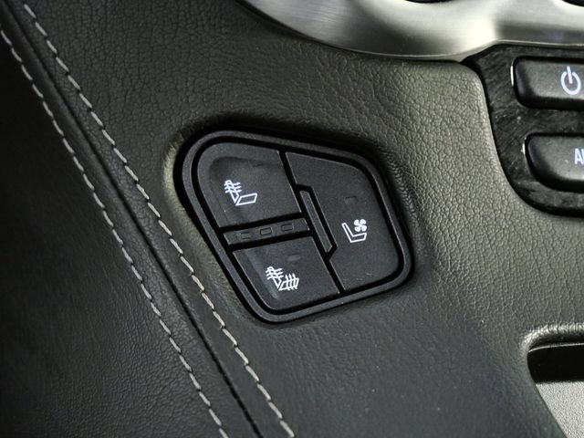 Used 2020 GMC Yukon SLT AWD/4WD image 25