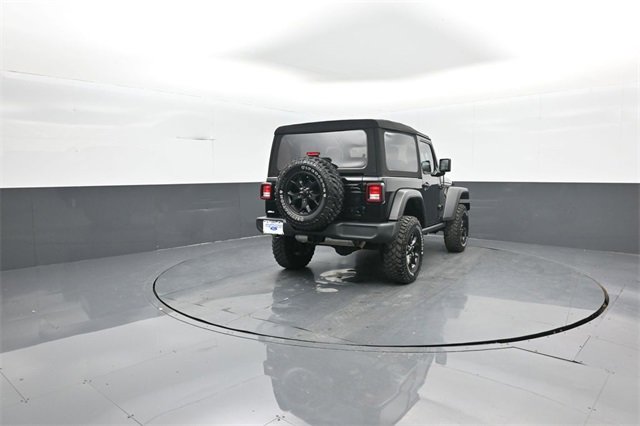 Used 2022 Jeep Wrangler Willys image 7