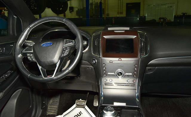 Certified 2020 Ford Edge ST w/ Equipment Group 401A image 16