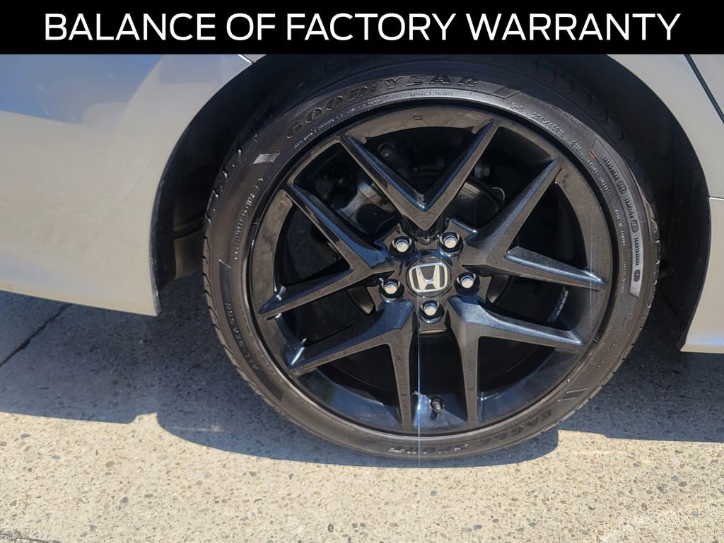 Used 2023 Honda Civic Sport image 5