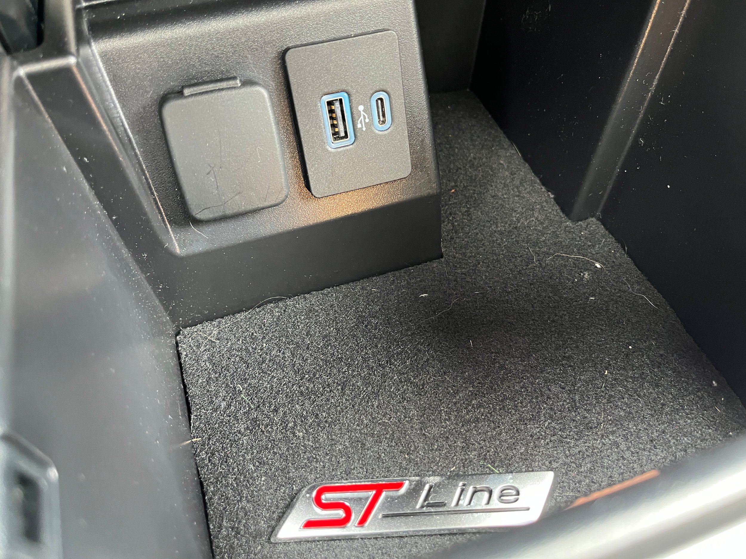 Certified 2023 Ford Explorer ST-Line w/ Class IV Trailer Tow Package AWD/4WD image 19