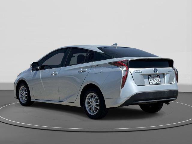 Used 2017 Toyota Prius One image 2