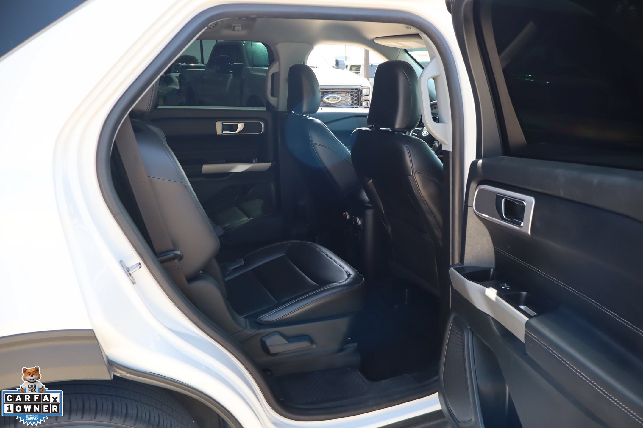 Certified 2021 Ford Explorer XLT w/ Equipment Group 202A RWD image 29