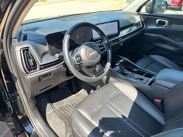 Used 2025 Kia Sorento S w/ Panoramic Sunroof Package FWD image 19