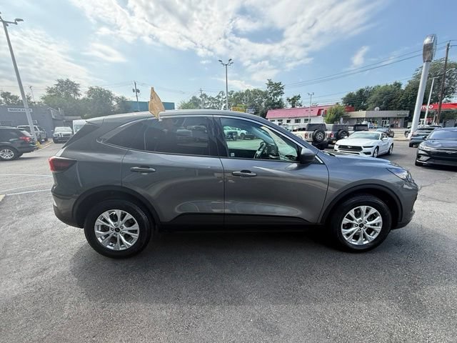 Certified 2024 Ford Escape Active w/ Tech Pack #1 AWD/4WD image 9