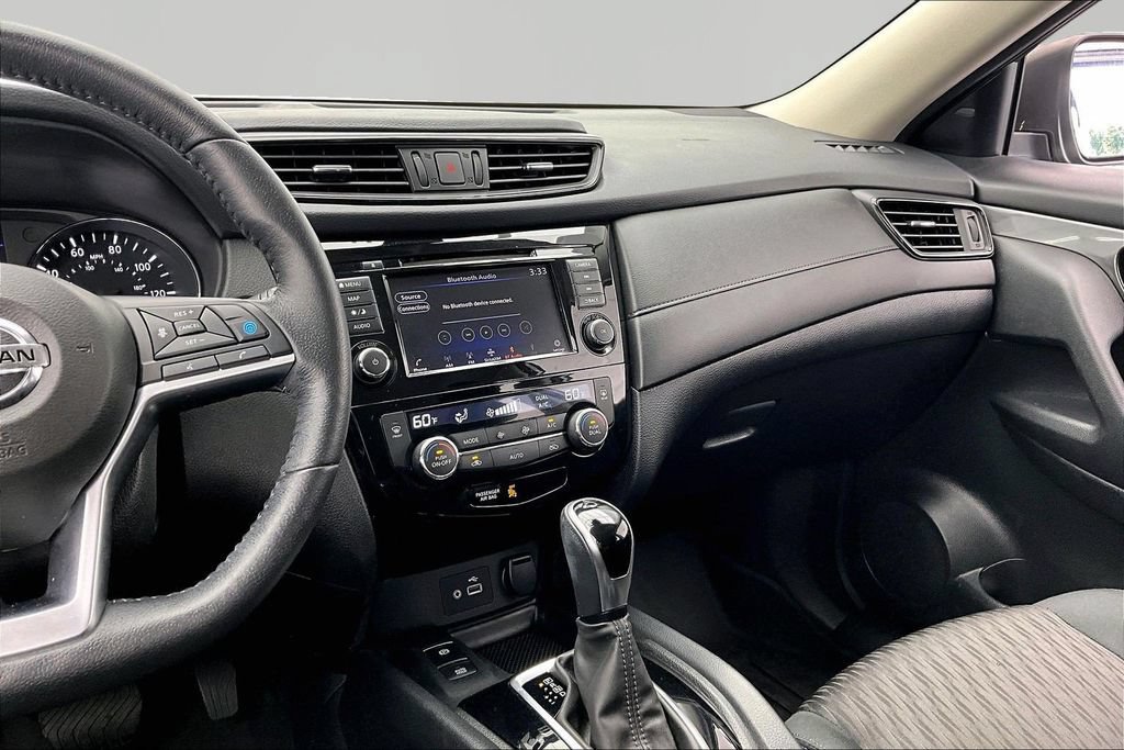 Used 2020 Nissan Rogue SV w/ Premium Package AWD/4WD image 6