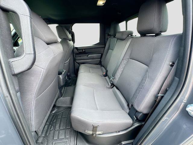 Used 2024 Toyota Tacoma SR5 AWD/4WD image 20