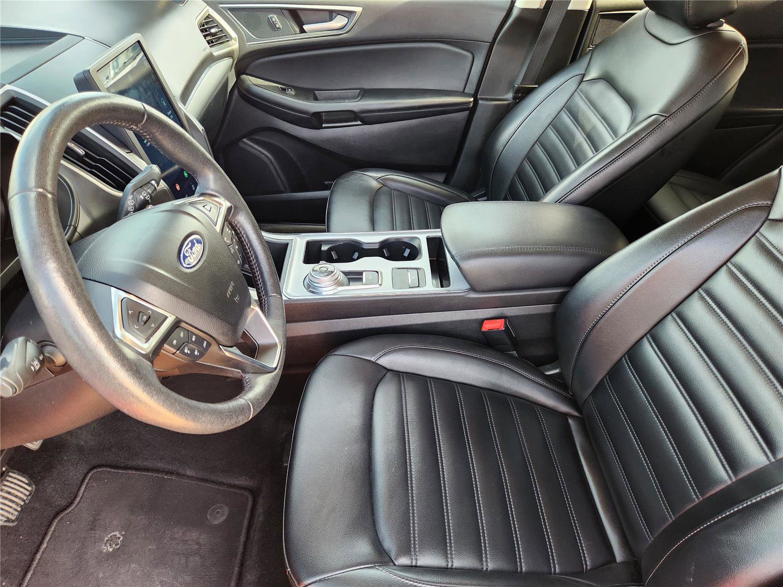 Certified 2022 Ford Edge SEL w/ Convenience Package AWD/4WD image 10
