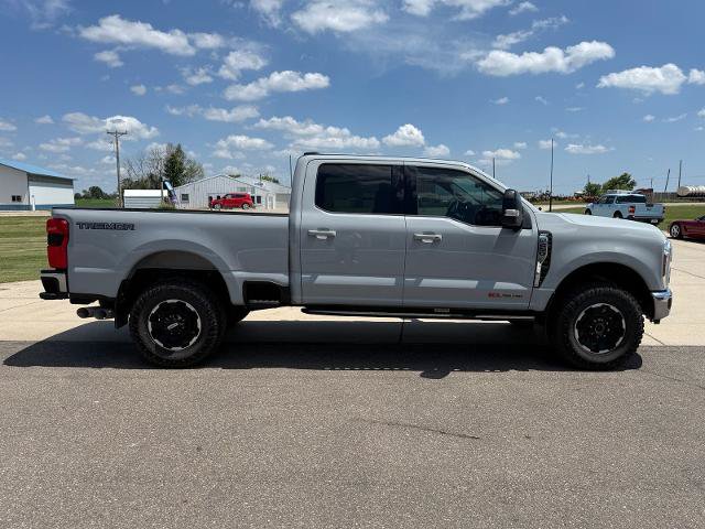Certified 2025 Ford F250 Lariat w/ Tremor Off-Road Package AWD/4WD image 8