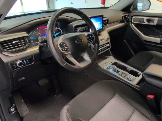 Certified 2023 Ford Explorer XLT image 12