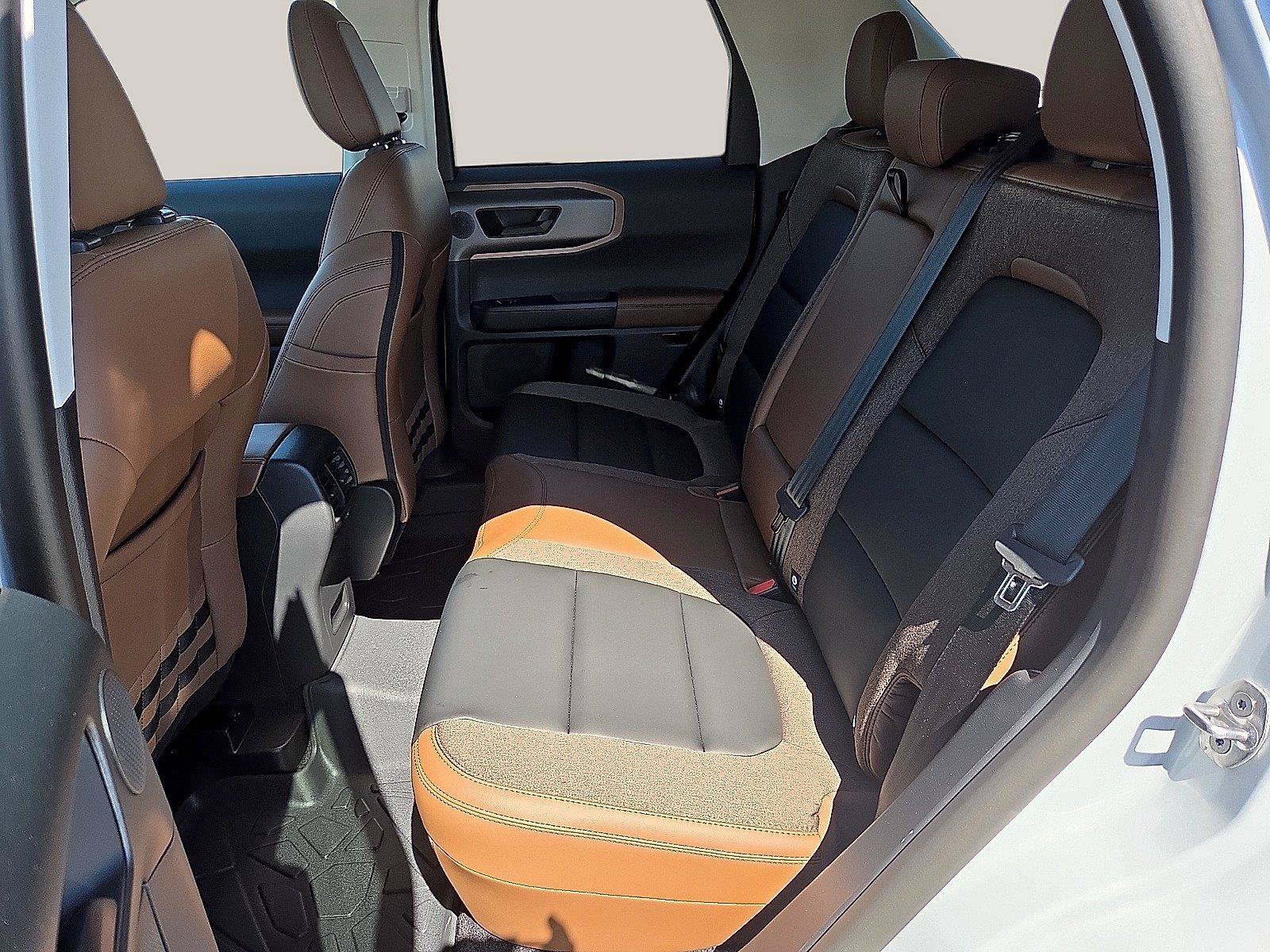 Certified 2026 Ford Bronco Sport Outer Banks w/ Outer Banks Tech Package+ AWD/4WD image 12