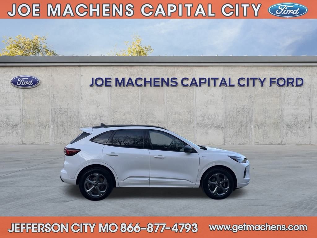 Certified 2024 Ford Escape ST-Line w/ Tech Pack #1 image 6