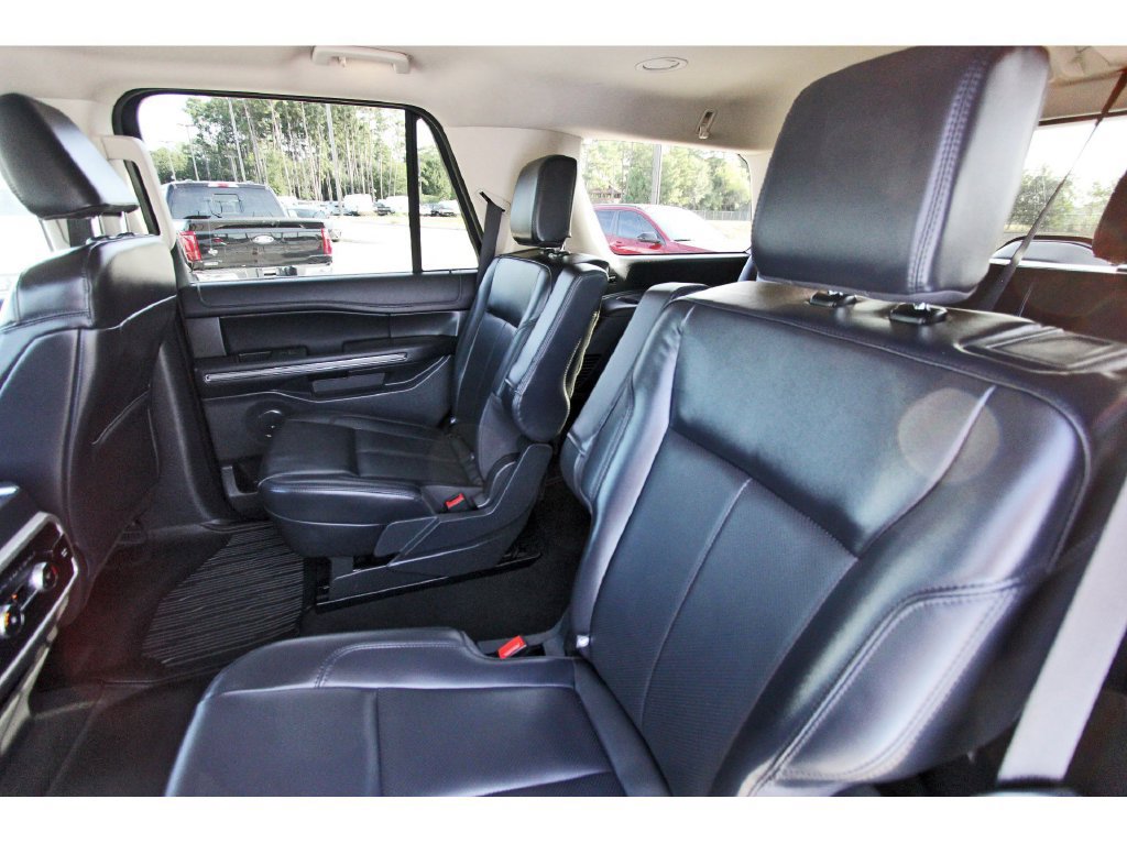 Certified 2024 Ford Expedition XLT RWD image 14