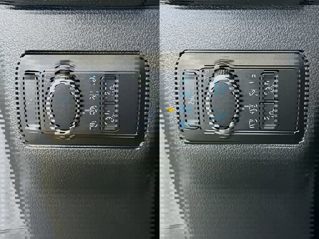 Certified 2024 Ford Escape Active image 27