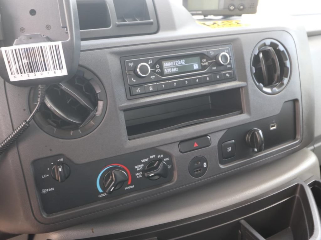 Certified 2024 Ford E-350 and Econoline 350 Super Duty w/ Power Windows & Locks Group RWD image 21