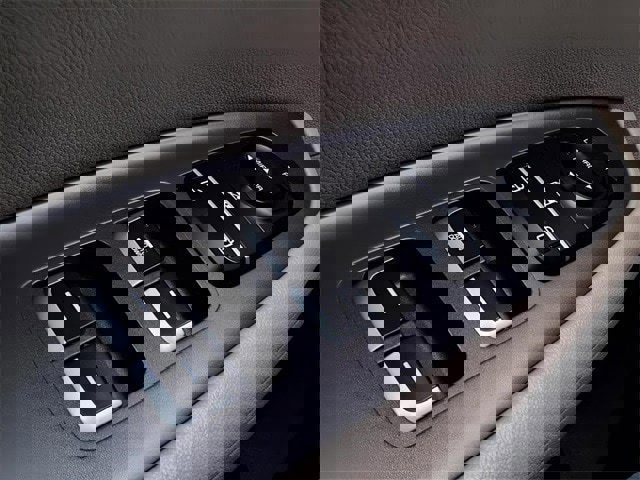 Used 2016 Kia Optima LX image 24